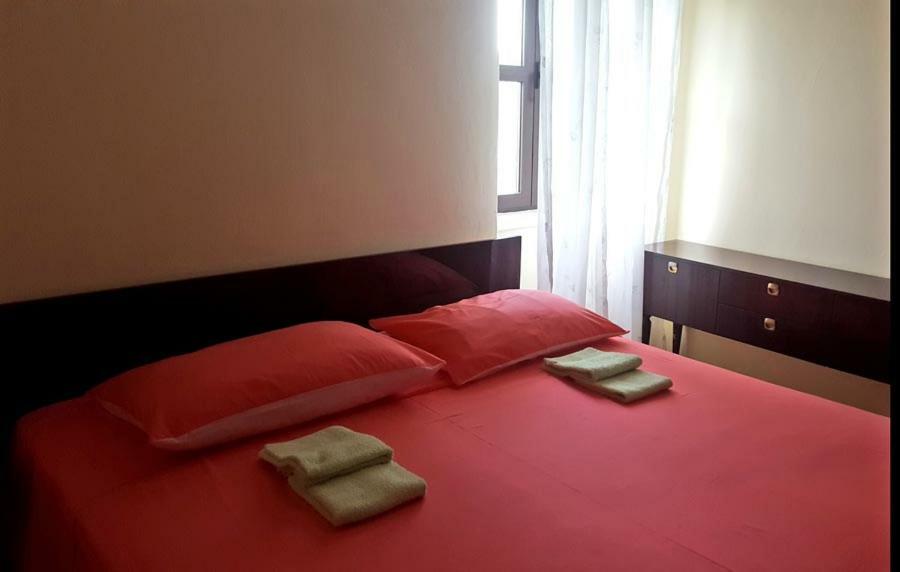 Crveni Apartman Cres Extérieur photo